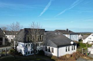 Anlageobjekt in 95239 Zell, Wollten Sie schon immer mal eine Bank übernehmen?