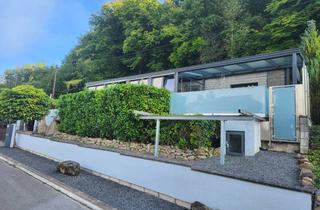 Haus kaufen in Maarheckstraße, 54668 Prümzurlay, Renovierte Jagdhütte mit moderner Ausstattung und idyllischer Lag