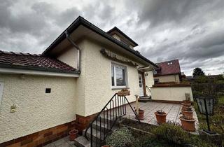 Einfamilienhaus kaufen in Prieborner Straße 2, 12526 Berlin, Berlin - Solides kleines Einfamilienhaus in Schönefeld OT Altglienicke zu Verkaufen.