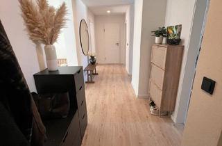 Wohnung kaufen in 75175 Pforzheim, Pforzheim - Provisionsfreie 3,5-Zi.-Wohnung mit 2 Balkonen, EBK & Garage