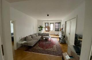 Wohnung kaufen in 66121 Saarbrücken, Saarbrücken - Stilvolle 3-Zimmer-Altbauwohnung mit Balkon & Dachterrasse