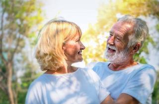 Wohnung kaufen in Alemannenstraße 11, 71088 Holzgerlingen, Große Senioren-Wohnung mit Süd-West-Terrasse & EBK