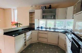 Wohnung mieten in Waldblick 30, 09131 Hilbersdorf, Außergewöhnliche 4,5 Zimmerwohnung mit Einbauküche und riesiger Terrasse im Grünen!