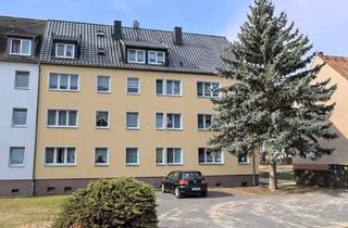 Wohnung mieten in 04654 Frohburg, Schöne 3-Raum-Wohnung Hochparterre mit Balkon und Stellplatz in Frohburg zu vermieten.