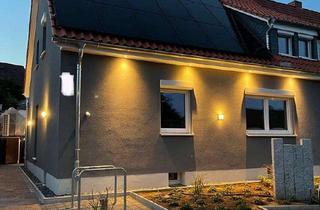 Wohnung mieten in 31157 Sarstedt, 2023 Vollsanierung KFW70 Standard DG-Wohnung mit zwei Räumen und EBK in Sarstedt