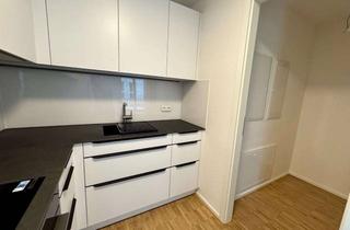 Wohnung mieten in Lange Straße 35, 71686 Remseck, Moderne 4-Zimmer-Wohnung mit Balkon