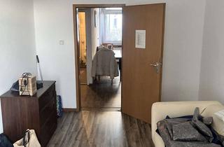 WG-Zimmer mieten in 42105 Elberfeld, WG-Zimmer/Ölberg,300€+25€ Nebenkosten,12qm in 3er-WG