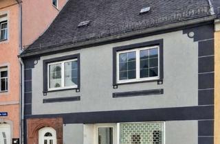 Mehrfamilienhaus kaufen in 04741 Roßwein, Mehrfamilienhaus mit Entwicklungspotenzial