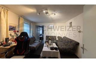 Doppelhaushälfte kaufen in 74321 Bietigheim-Bissingen, Renovierungsbedürftige Doppelhaushälfte mit zwei Wohneinheiten und Garage in Metterzimmern