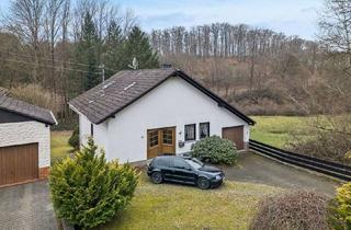 Einfamilienhaus kaufen in 56865 Blankenrath, Freistehendes Einfamilienhaus auf großzügigem Grundstück in Blankenrath