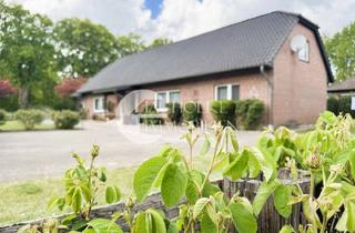 Haus kaufen in 29459 Clenze, Zwischen Tradition und Zukunft: Ebenerdiges Landhaus mit Nebengebäuden und großem Grundstück