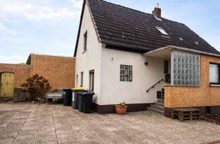Einfamilienhaus kaufen in 30952 Ronnenberg, Wohnen im Grünen:Einfamilienhaus mit außergewöhnlich großem Grundstück in Ronnenberg
