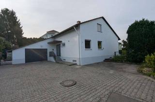 Einfamilienhaus kaufen in 88074 Meckenbeuren, Dreifamilienhaus mit besonderer Untergeschosseinheit