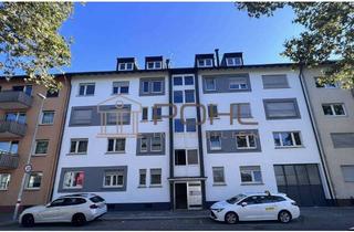 Anlageobjekt in 76227 Durlach, 4,76% AfA - Drei Wohnungen verfügbar in Durlach,