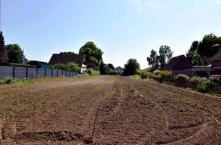 Grundstück zu kaufen in 25436 Uetersen, Sonniges Baugrundstück für 3 Doppelhäuser zu verkaufen