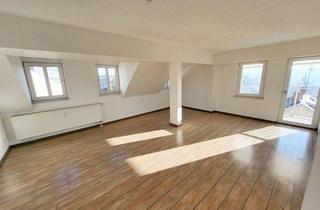 Wohnung mieten in 08468 Reichenbach, Helle 4-Raum-Wohnung mit Balkon