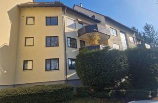 Wohnung kaufen in 72760 Reutlingen, Attraktive 3-Zimmer-Etagenwohnung mit Balkon, Tiefgarage & Einbauküche