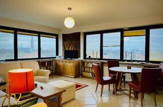 Wohnung kaufen in Hamburger Str., 22083 Barmbek-Süd, Panoramablick über Hamburg (Helle 2-Zimmer Wohnung im Mundsburg-Tower)