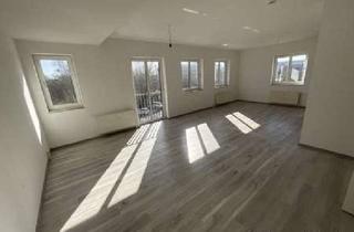 Wohnung mieten in 17036 Neubrandenburg, Große Drei-Raumwohnung, renoviert !