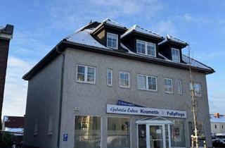 Wohnung mieten in 16761 Hennigsdorf, Komplett modernisierte 2-Zimmer-Dachgeschosswohnung mit 2 Balkon-Dachterrassen