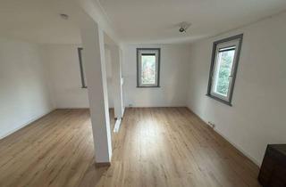 Wohnung mieten in 70327 Wangen, S-Wangen: Großzügige 4-Zi.-Whg. * 96 qm Wfl. * TL-Bad * gute Lage * WG-möglich!