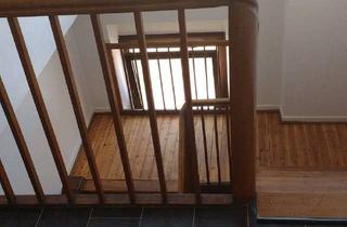 Wohnung mieten in Fleischstr. 30-31, 54290 Innenstadt, Charmante 2-Zimmer Dachgeschosswohnung im 4. OG in Trier-Innenstadt