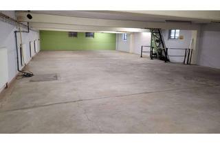 Garagen mieten in Salzufler Str. 18, 32052 Herford, Zentrale Garage für Oldtimer und/oder Neuwagen