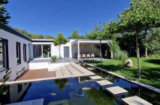 Haus kaufen in 72760 Reutlingen, Traumhafter, kernsanierter Bungalow mit parkähnlichem Garten, Koi Teiche und Smart- Home-Reutlingen