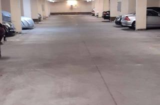 Anlageobjekt in 30880 Laatzen, Hannover-Laatzen: Freier Tiefgaragenstellplatz zu verkaufen.