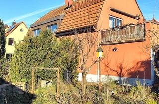 Haus kaufen in 76287 Rheinstetten, Zweifamilienhaus mit Charme, Substanz und Perspektive!