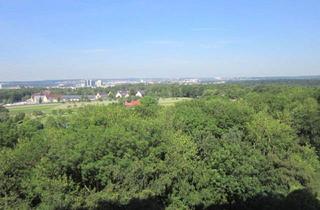 Wohnung kaufen in 70599 Stuttgart, Stuttgart - 3 ½-Zi.-ETW, 16. Stock in der Wohnstadt Asemwald