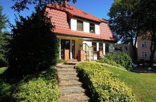 Villa kaufen in 19348 Perleberg, Perleberg - Einfamilienhaus,Villa,mit Praxis,-Büroräumen o. Einliegerwohnung