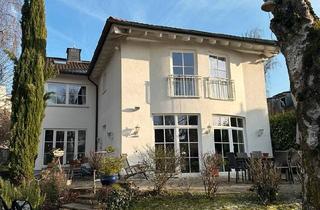 Villa kaufen in 65189 Wiesbaden, Wiesbaden - Stadtvilla in grüner Hanglage Wiesbaden City Ost. - von privat