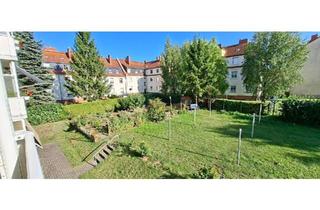 Wohnung kaufen in 39288 Burg, Burg - Sonnige 3-Raum-Wohnung mit großem Südbalkon, Blick ins Grüne und