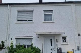 Haus kaufen in 89278 Nersingen, Nersingen - Reihenmittelhaus in Vöhringen mit Garten, Garage und Potenzial