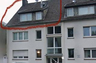 Wohnung kaufen in 42369 Wuppertal, Wuppertal - 62qm Dachgeschosswohnung + 38qm Speicher (ausbaubar) zu verkaufen
