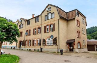 Wohnung kaufen in 79688 Hausen, Großzügige Wohnung mit drei Zimmern und Garage in Hausen im Wiesental