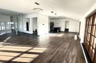 Penthouse kaufen in 85567 Grafing, Penthouse-Loft mit privatem Aufzug – kernsaniert 2025 | 4 TG | nahe München