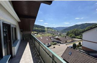 Wohnung kaufen in 77889 Seebach, Helle 2-Zimmer-DG-Wohnung mit Balkon und traumhafter Aussicht