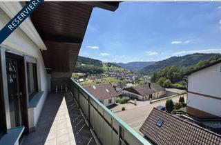 Wohnung kaufen in 77889 Seebach, Helle 2-Zimmer-DG-Wohnung mit Balkon und traumhafter Aussicht