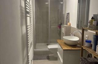 Wohnung mieten in 42115 Elberfeld, Gemütliche 2-Zimmer Dachgeschosswohnung im Briller Viertel