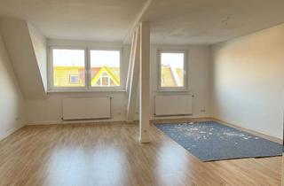 Wohnung mieten in Seelenbinderstraße 44, 12555 Köpenick, Viiiiiiiel Platz! Großzügig geschnittene 2-Zimmer-Dachgeschoss-Wohnung in der Seelenbinder Straße.