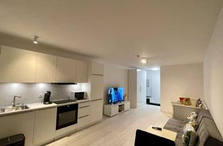 Wohnung mieten in Fritz-Meyer-Weg 55, 81925 Bogenhausen, Kernsanierte möblierte Einzimmerwohnung mit moderner Küche & Bad im ruhigen Bogenhausen