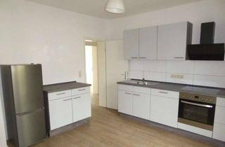 Wohnung mieten in Gartenstraße 38, 08523 Plauen, +++ Helle 2-Zimmerwohnung mit Balkon und Einbauküche +++