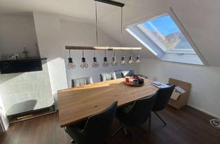 Wohnung mieten in 70734 Fellbach, Top- moderne 2,5 Zi- DG Whg mit EBK, neue Elektrik, Balkon in Fellbach