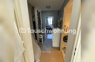 Tauschwohnungen in Sophie-Charlotten-Straße 102, 14059 Charlottenburg, Tauschwohnung: Biete zwei Zimmer Chbg suche 4 Zimmer landeseigene