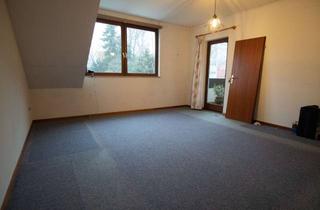 Wohnung mieten in 44143 Wambel, Helle 2‑Zimmer Dachgeschosswohnung mit Balkon (z.Zt. in Renovierung)