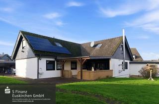 Einfamilienhaus kaufen in 53913 Swisttal, Swisttal-Miel: Einfamilienhaus mit großzügigen Grundstück und reichlich Stellplätzen! 360° Begehung