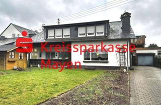 Haus kaufen in 56299 Ochtendung, Zwei Wohnungen – viele Möglichkeiten: Freistehendes Zuhause mit Garten