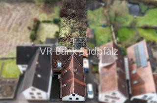 Haus kaufen in 76848 Spirkelbach, Charmantes Häusschen mit viel Potenzial - Handwerkertraum zum fairen Preis